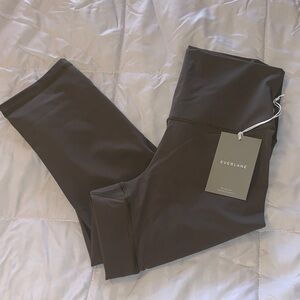 Everlane Perform Leggings